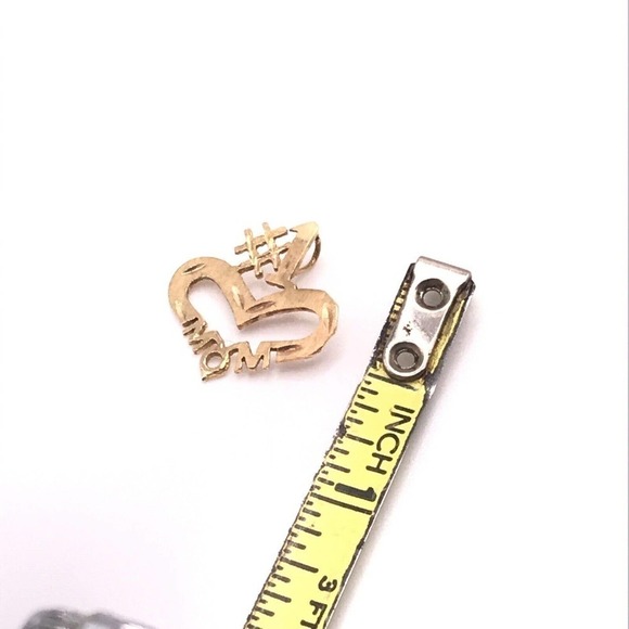 Vintage 14K Yellow Gold #1 Number One Mom Heart Love Themed Pendant - Picture 5 of 7